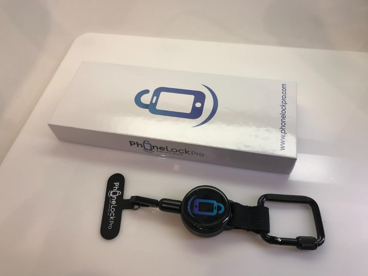 Phone Lock Pro - Retractable Anti-Theft Phone Holder with Belt Clip